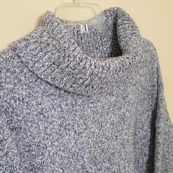 Old Navy Womens Gray Marled Slouchy Turtle Neck Sweater Soft Cozy Comfy - Size L - Picture 3 of 8
